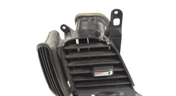 Iveco Daily 6th gen Dashboard air vent grill cover trim 