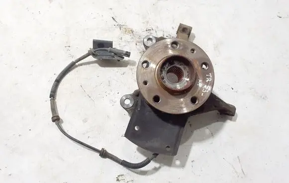 Renault Trafic III (X82) Front wheel hub 400159353R