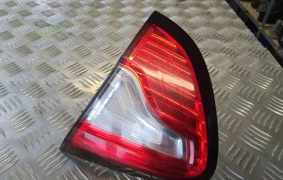 Renault Captur Rear tail light reflector 265501712R