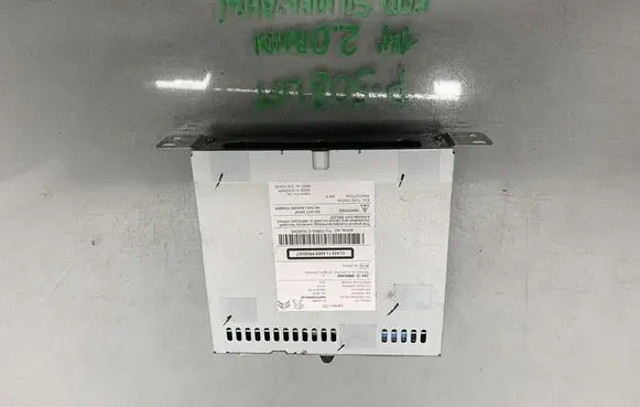 Peugeot 508 Navigation unit CD/DVD player 9807729080