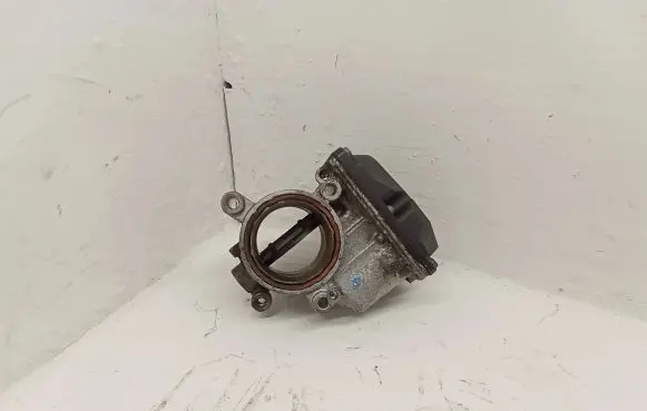 Audi A4 S4 B8 8K Throttle valve A2C83076000 A2C59512935