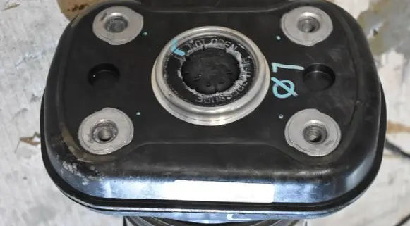BMW X7 G07 Other under body part 6869040 78315616869039