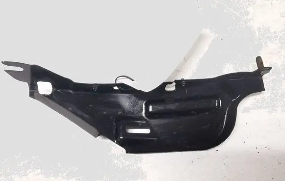KIA Sorento Radiator mount bracket