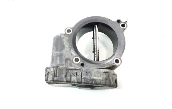 Mercedes-Benz Vito Viano W447 Throttle valve A6510900470