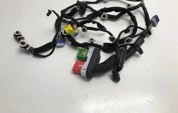 Opel Mokka B Front door wiring loom/harness boot 9842520280