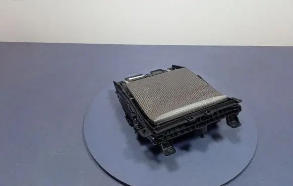 BMW X5 E53 Glove box 6810497