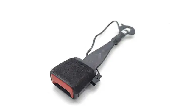 Front seatbelt buckle