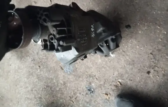 Volvo XC90 Rear differential 6520204490