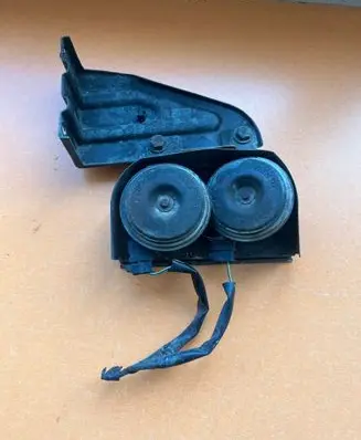 Lexus RX 300 Horn signal 8651048030 2721000680