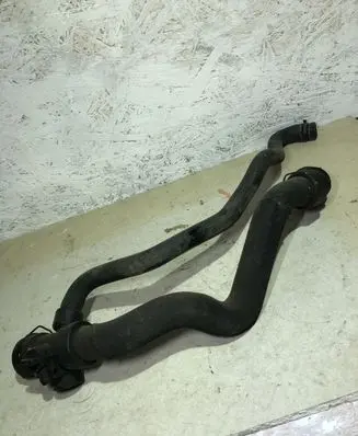 Audi A4 S4 B6 8E 8H Engine coolant pipe/hose 8E0121049C