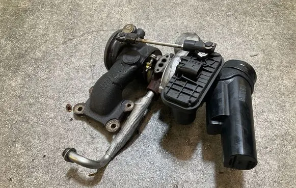 Audi A4 S4 B9 Turbo 04E145722H 250617010880