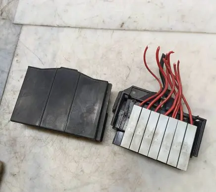 Opel Meriva A Fuse box set 90589541
