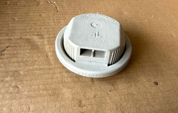 Fiat Ducato Headlight/headlamp dust cover 43180749