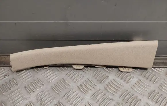 Audi Q7 4M (A) pillar trim 4M0868204