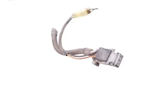Volkswagen PASSAT B5 Windshield washer spray nozzle 3B0955986C