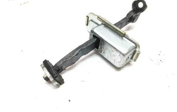 KIA Sorento Front door check strap stopper