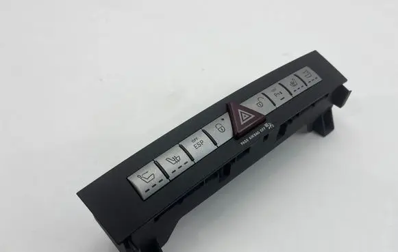 Mercedes-Benz SLK R171 Hazard light switch 1718208310