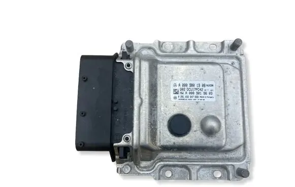 Mercedes-Benz E W212 Adblue control unit A0009019603