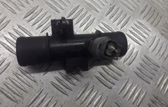 Nissan Qashqai Engine coolant pipe/hose 1321260