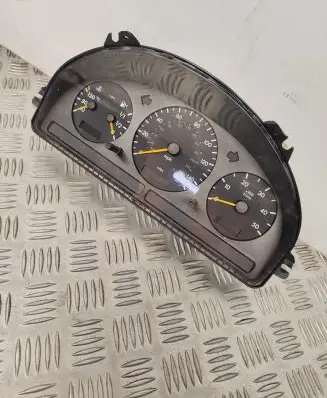 Mercedes-Benz ML W163 Speedometer (instrument cluster) A1635409611