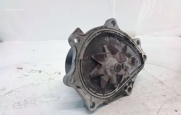 Lexus IS 220D-250-350 Water pump