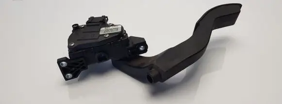 Audi A6 S6 C5 4B Accelerator throttle pedal 8D1721523F