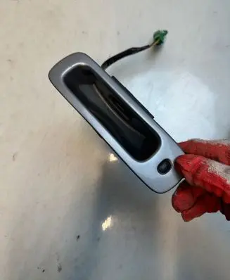 Suzuki Swift I Tailgate/trunk/boot exterior handle 23123