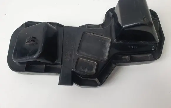 Audi A6 S6 C5 4B Headlight/headlamp dust cover 14846800 14846801