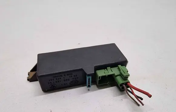 BMW 5 E34 Other relay 4RA00519500 1378027