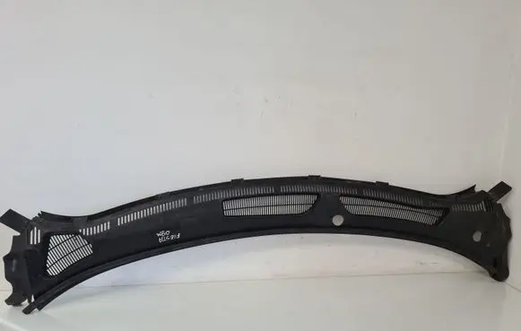Wiper trim