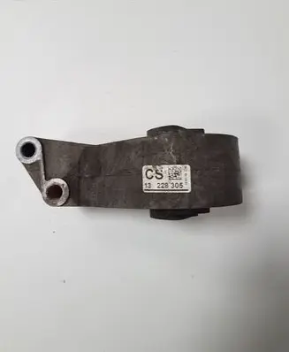 Opel Insignia A Engine mount bracket 13228305