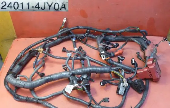 Nissan Navara D23 Engine installation wiring loom 240114JY0A