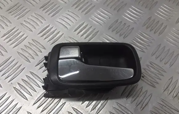 Mitsubishi Lancer Front door interior handle BRAK