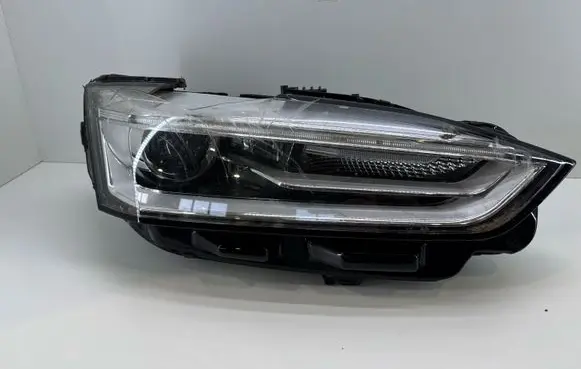 Audi A5 Headlight/headlamp 8W6941044F 030110027203 083723