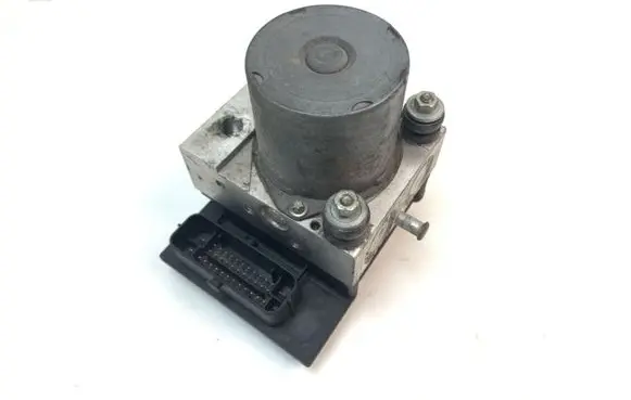 Audi A4 S4 B7 8E 8H ABS Pump 8E0614517AK 8E0910516D