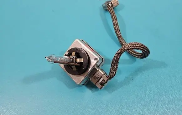Citroen C4 I Xenon bulb 66140CLC IMPRK1411658