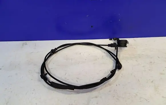 Engine bonnet (hood) release handle