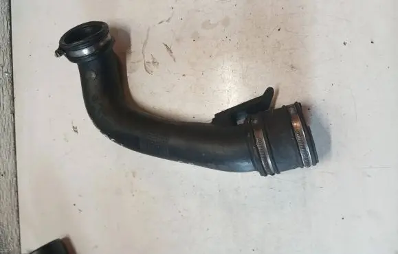 Volvo V70 Intercooler hose/pipe 30741667
