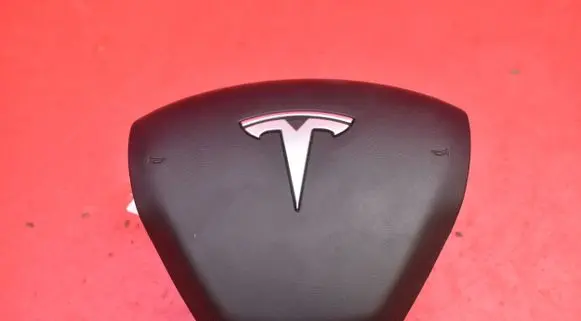 Tesla Model 3 Steering wheel airbag 1096835-00-K
