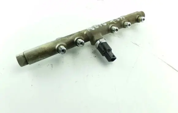Fiat Stilo Fuel injector supply line/pipe 