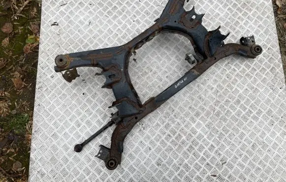 Subaru Outback (BS) Rear subframe 