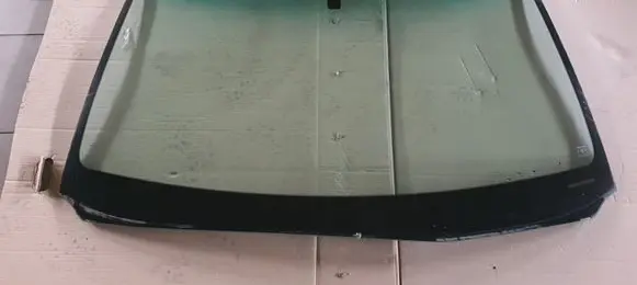 Lexus GS 300 400 430 Rear windscreen/windshield window 43R00001