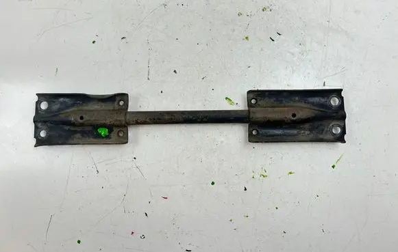 Toyota Prius+ (ZVW40) Other under body part 