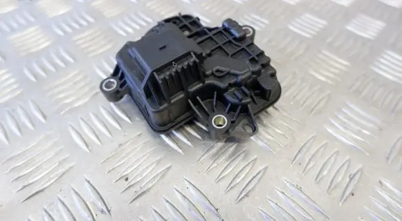 Volkswagen Tiguan Water pump 05E907593
