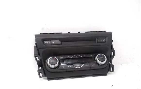 Mazda 3 III Climate control unit B45D61190E 5C10G0013 VP7CLH18C612CE