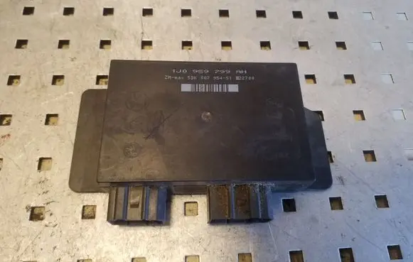 Volkswagen PASSAT B5 Comfort/convenience module 1J0959799AH