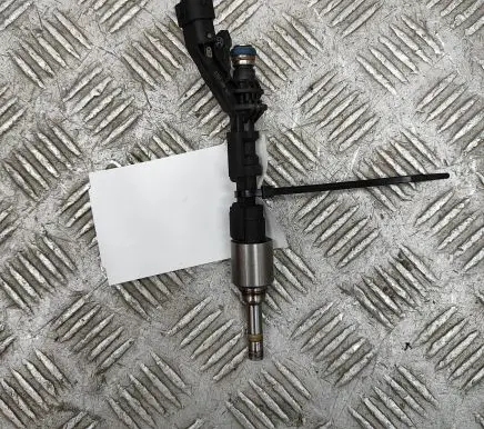 Jaguar XF X250 Fuel injector 8W939F593AC 0261500043