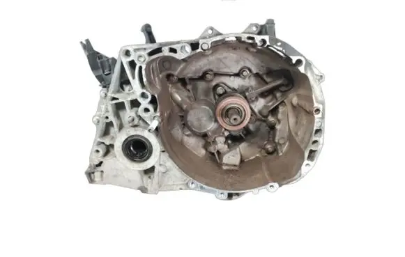 Dacia Duster Manual 5 speed gearbox