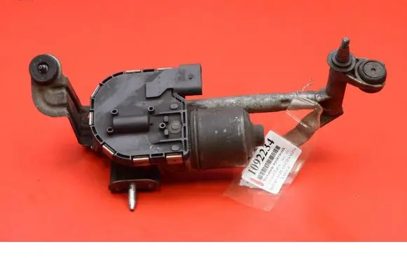 Volkswagen Golf Plus Front wiper linkage and motor 5M0955120