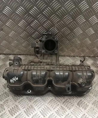 Toyota Auris 150 Intake manifold 1712037050